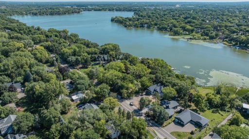 2968 W Owasso Boulevard, Roseville, MN 55113