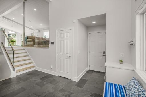 2968 W Owasso Boulevard, Roseville, MN 55113