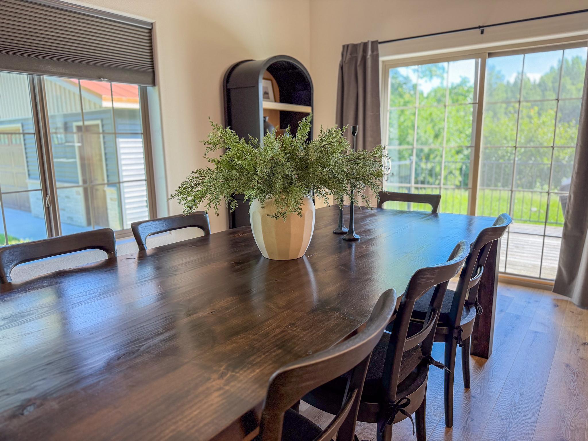 Dining feature-14.jpg