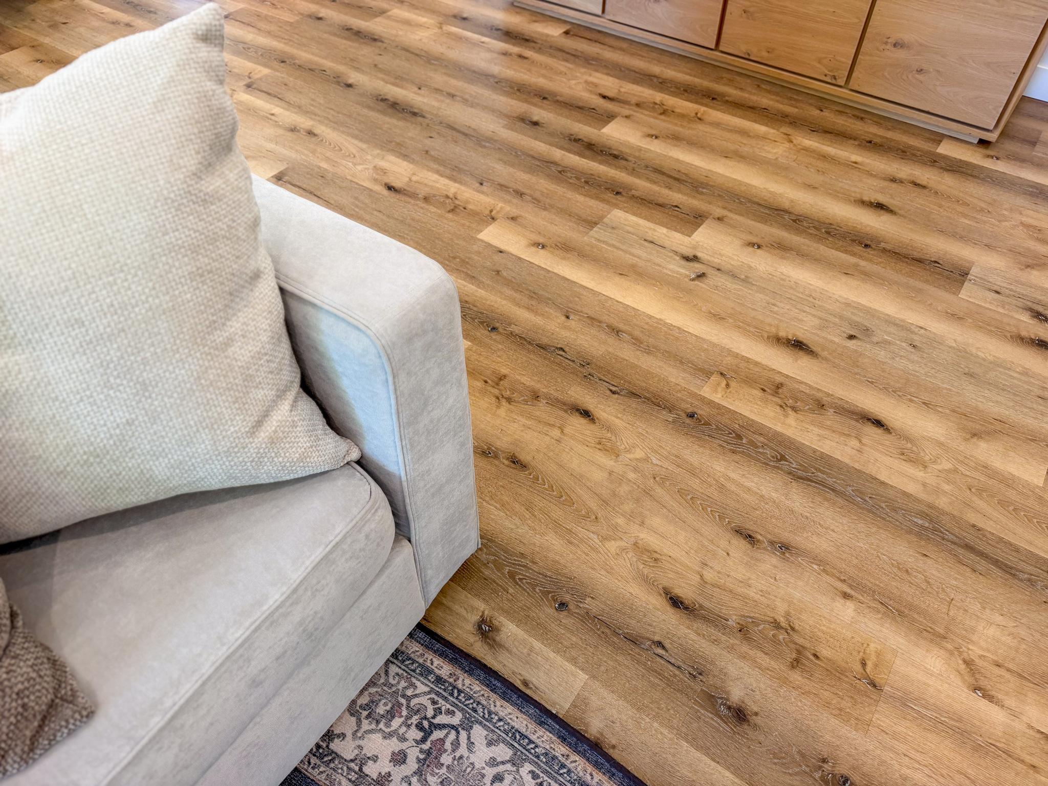 Floor feature-9.jpg