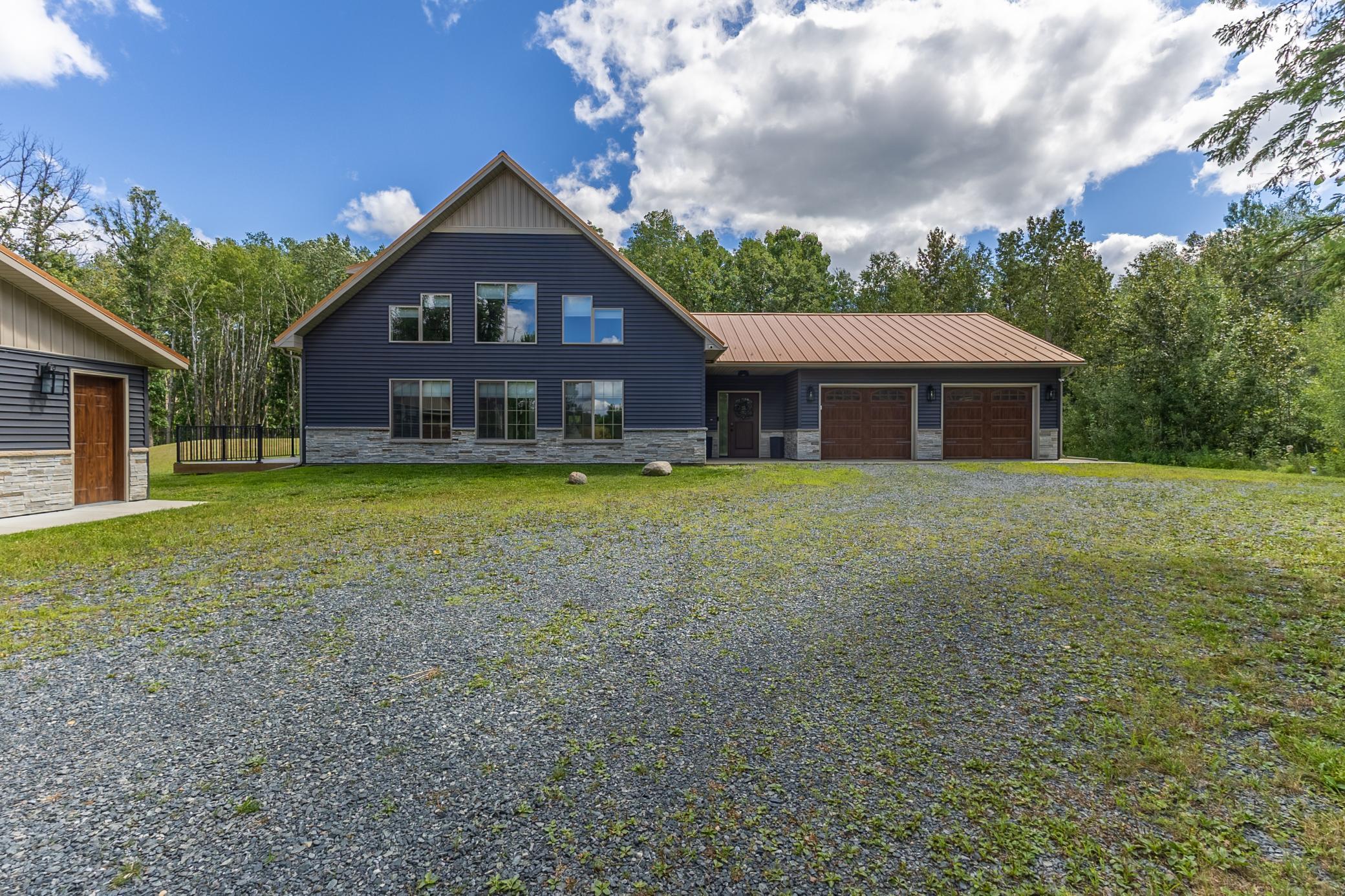 Emerald Pines Exterior.jpg