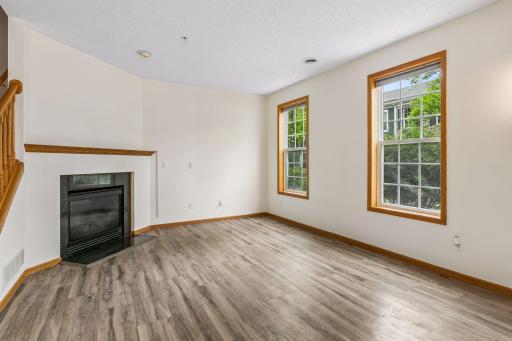 15461 Frost Path, 1501, Apple Valley, MN 55124