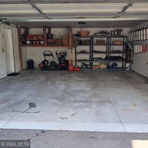 Garage.jpg