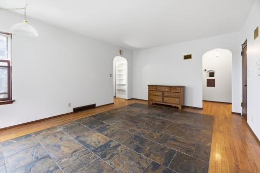 1109 S 2nd Street, Alma, WI 54610