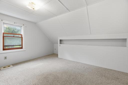 1109 S 2nd Street, Alma, WI 54610