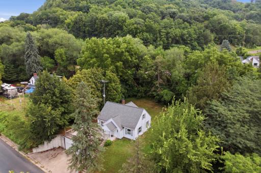 1109 S 2nd Street, Alma, WI 54610