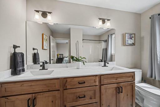 413 Highland Drive, Ellsworth, WI 54011