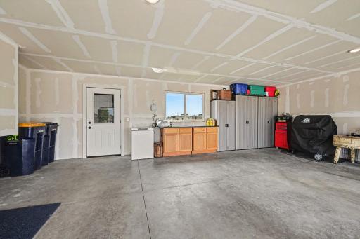 413 Highland Drive, Ellsworth, WI 54011