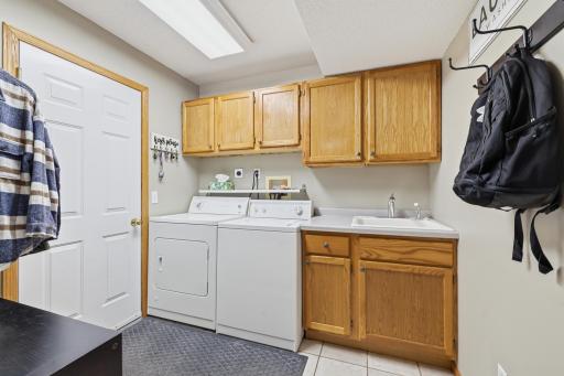 9005 Jensen Avenue S, Cottage Grove, MN 55016