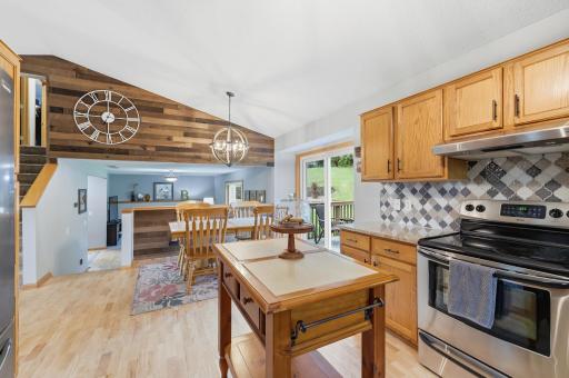9005 Jensen Avenue S, Cottage Grove, MN 55016