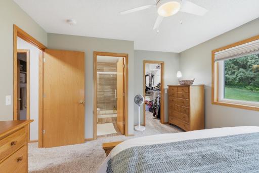 9005 Jensen Avenue S, Cottage Grove, MN 55016