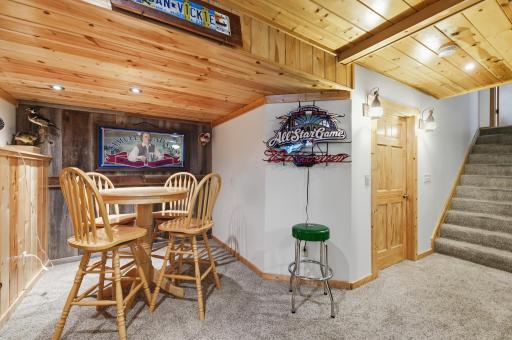 9005 Jensen Avenue S, Cottage Grove, MN 55016