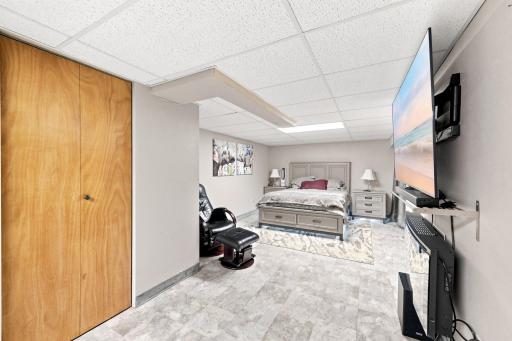 Basement 3.jpg