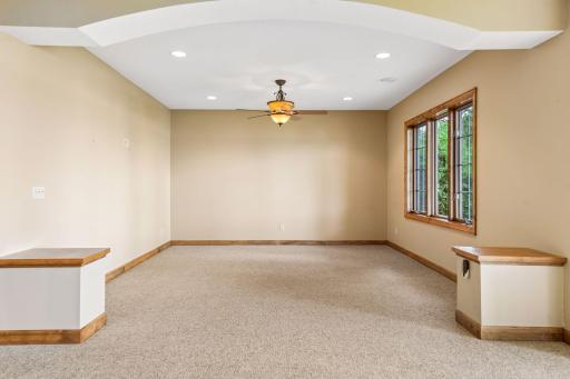 4531 Island View Drive, Mound, MN 55364