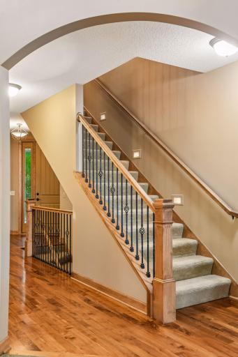 4531 Island View Drive, Mound, MN 55364