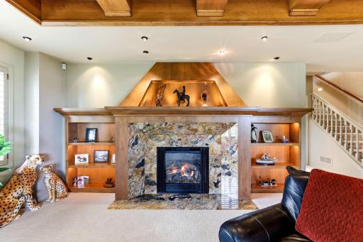 718 Widsten Circle, Wayzata, MN 55391