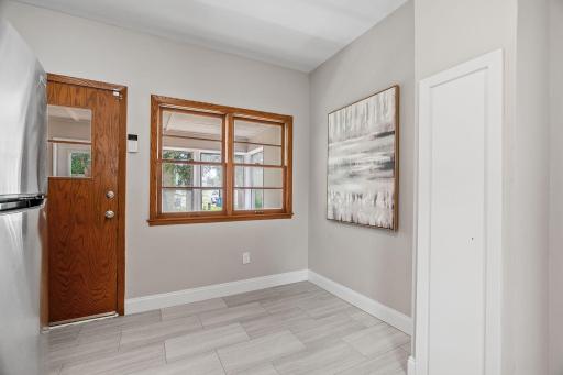 17-web-or-mls-4430 40th Ave N-17.jpg