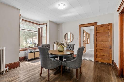 7-web-or-mls-4430 40th Ave N-7.jpg