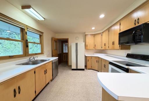 410 1st Street NW, Aitkin, MN 56431