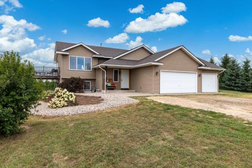 926 189th Avenue, New Richmond, WI 54017