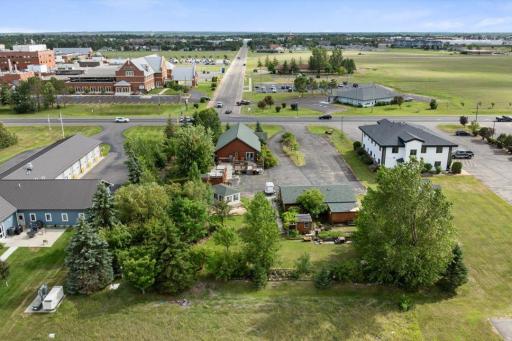 03-DJI_20260806193233_0494_D.jpg