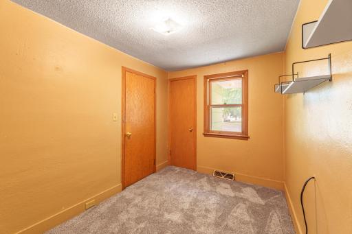 214 4th Street NE, Barnesville, MN 56514