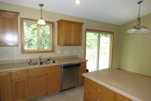 652 7th Street SW, Pine Island, MN 55963