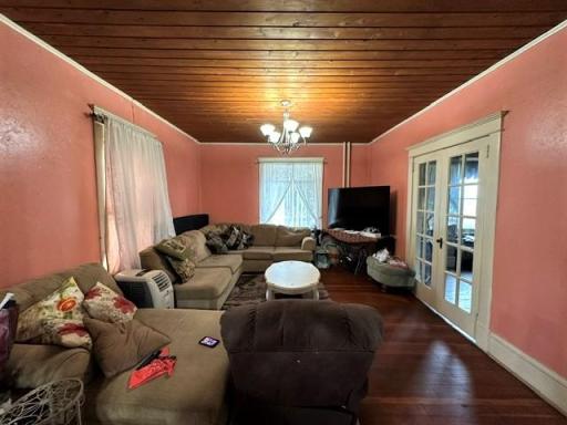 412 S 4th Street, Milan, MN 56262
