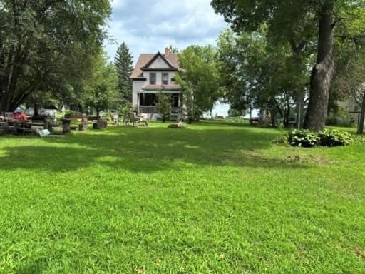 412 S 4th Street, Milan, MN 56262