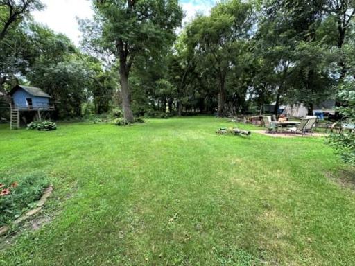 412 S 4th Street, Milan, MN 56262