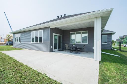 428 Audrey Drive, Mapleton, ND 58059