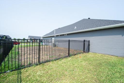 428 Audrey Drive, Mapleton, ND 58059