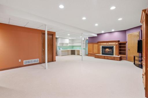 11828 Boulder Bay Road, Eden Prairie, MN 55344