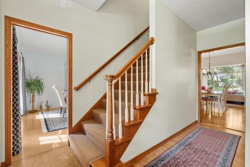 11828 Boulder Bay Road, Eden Prairie, MN 55344