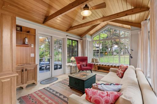 11828 Boulder Bay Road, Eden Prairie, MN 55344