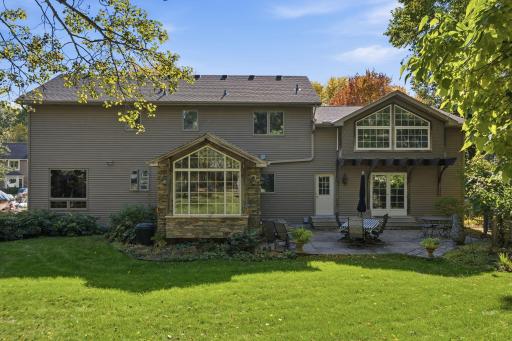11828 Boulder Bay Road, Eden Prairie, MN 55344