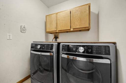 9705 37th Avenue SE, Kandiyohi, MN 56251
