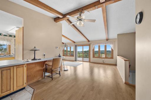 9705 37th Avenue SE, Kandiyohi, MN 56251