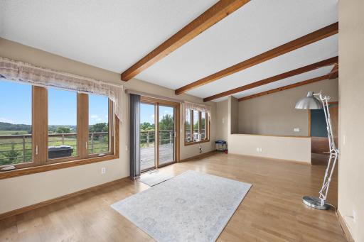 9705 37th Avenue SE, Kandiyohi, MN 56251