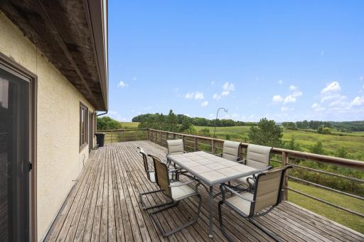 9705 37th Avenue SE, Kandiyohi, MN 56251