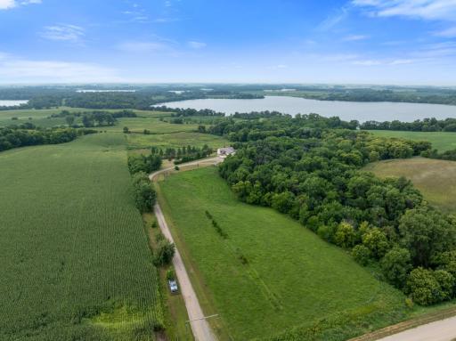 9705 37th Avenue SE, Kandiyohi, MN 56251
