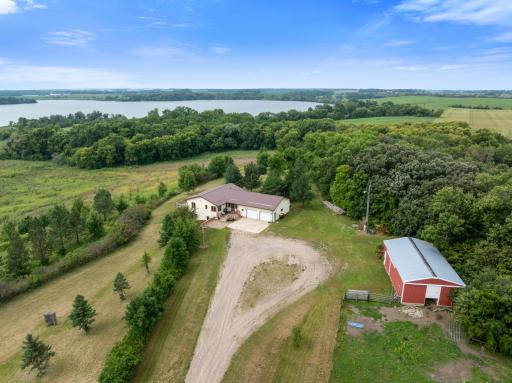 9705 37th Avenue SE, Kandiyohi, MN 56251