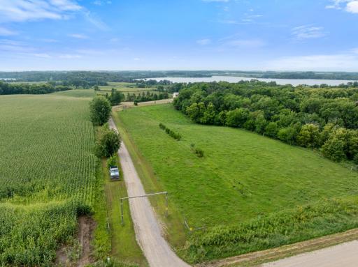 9705 37th Avenue SE, Kandiyohi, MN 56251