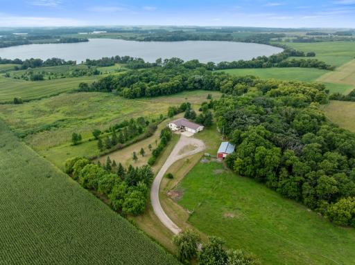 9705 37th Avenue SE, Kandiyohi, MN 56251