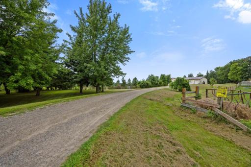 9705 37th Avenue SE, Kandiyohi, MN 56251