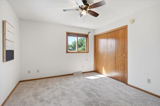 1515 32nd Avenue SW, Cambridge, MN 55008