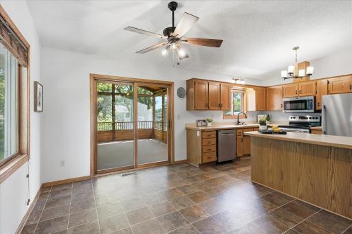 1515 32nd Avenue SW, Cambridge, MN 55008