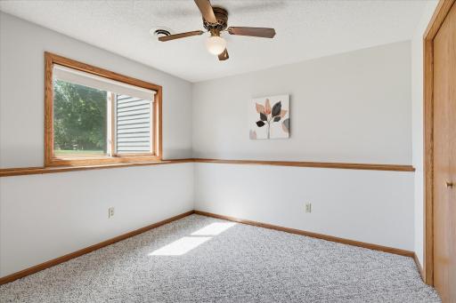 1515 32nd Avenue SW, Cambridge, MN 55008