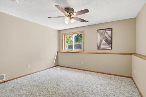 1515 32nd Avenue SW, Cambridge, MN 55008