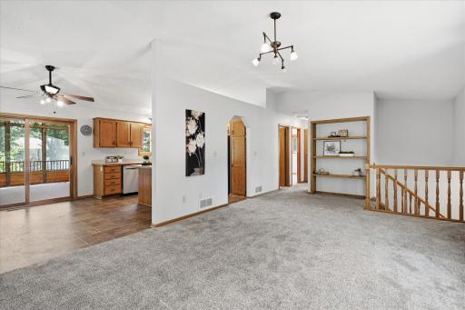 1515 32nd Avenue SW, Cambridge, MN 55008